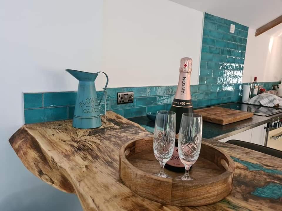 The Old Pottery 2 Person Dog Friendly Cottage Delabole Ngoại thất bức ảnh